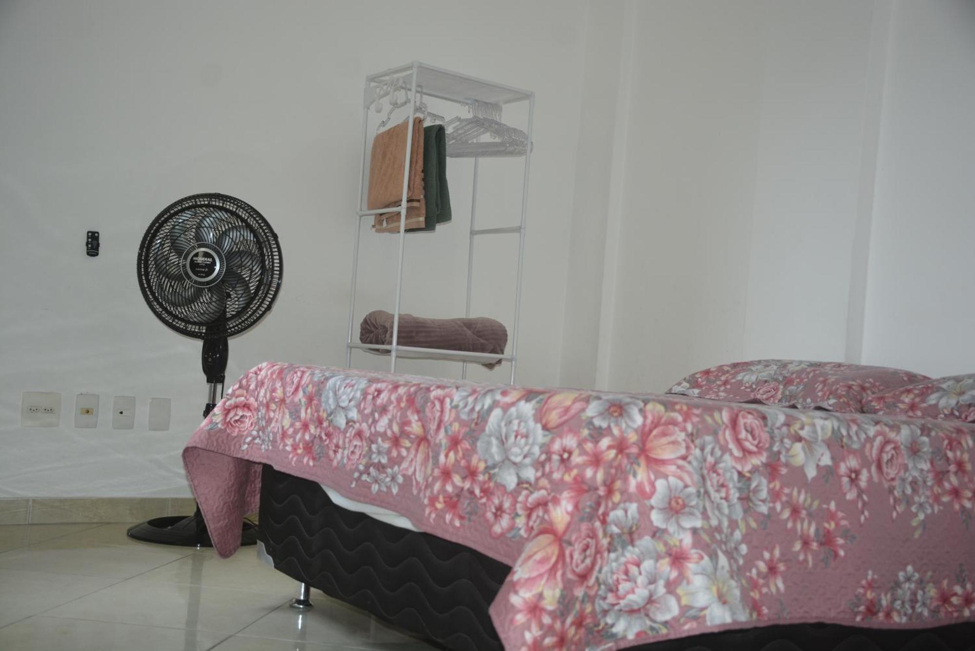 Apartamento Completo E Bem Localizado 302 维多利亚-达孔基斯塔 外观 照片